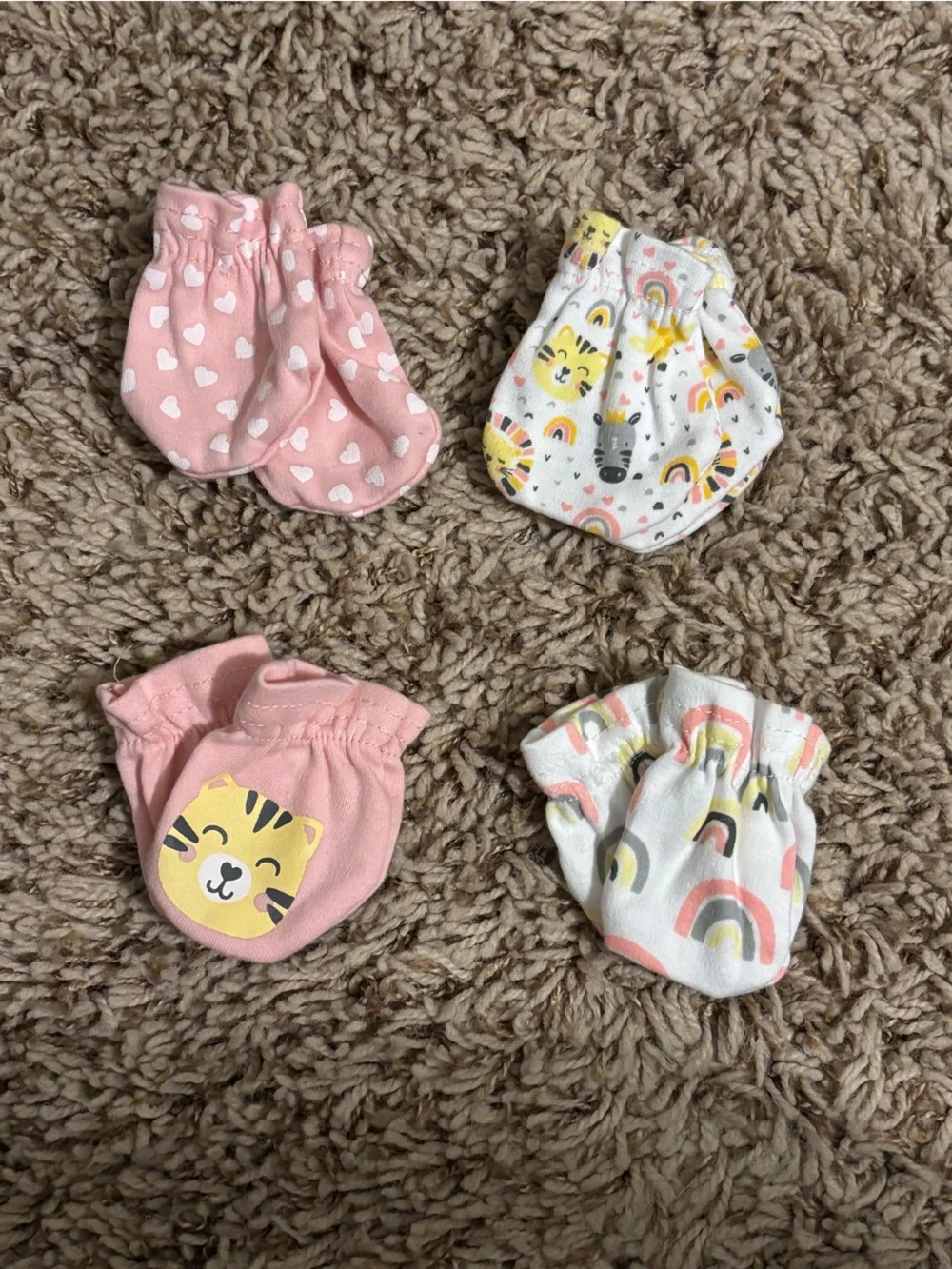 Newborn Mittens